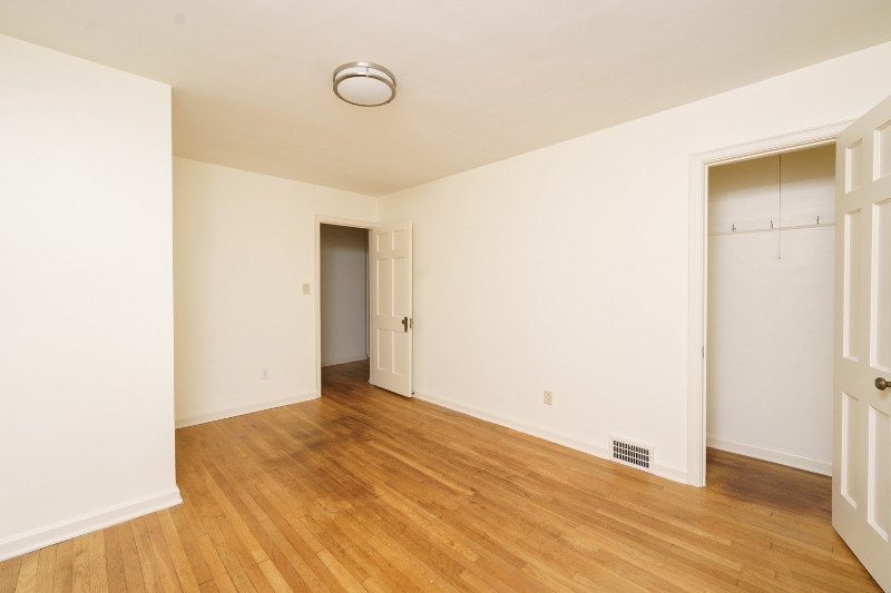 Building Photo - 3584 Palmerston Rd