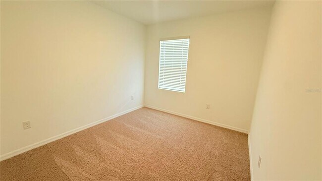 Building Photo - 2986 Waterlily Wy