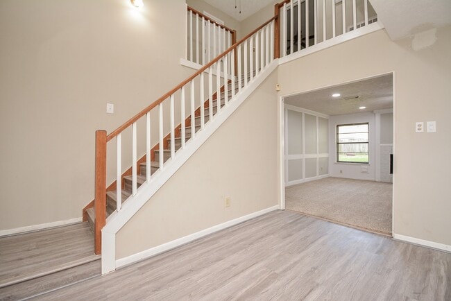 Building Photo - 21318 Park Valley Dr