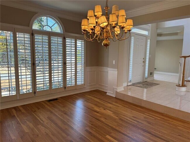 Building Photo - 4505 Chattahoochee Plantation Dr SE
