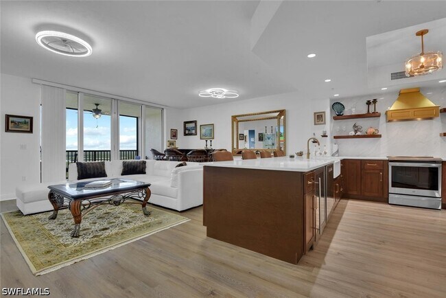 Building Photo - 1065 Borghese Ln