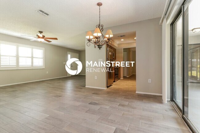 Building Photo - 3 Bedroom Pet-Friendly Home in Sarasota, F...