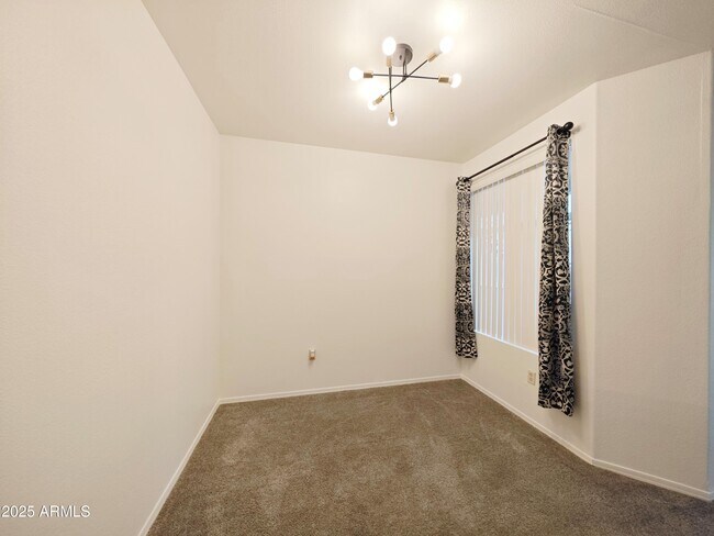 Building Photo - 3830 E Lakewood Pkwy E