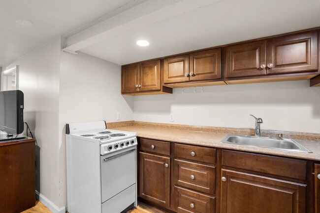 Building Photo - 3700 Kennedy Street