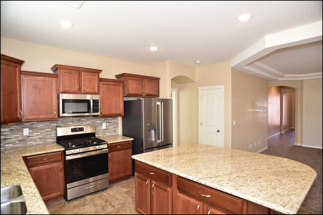 Building Photo - 5440 Limestone Dr