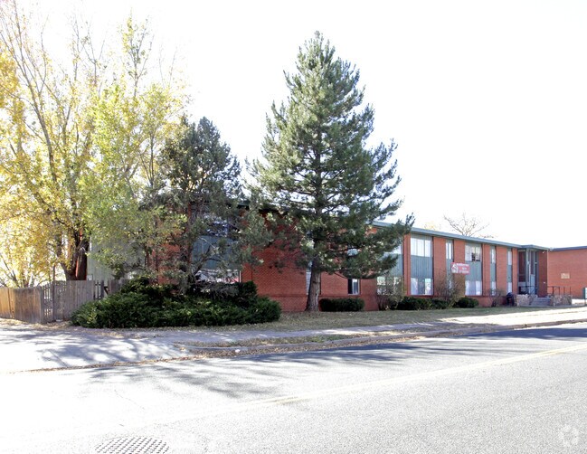 Building Photo - Oakwood Bend
Oakwood Bend