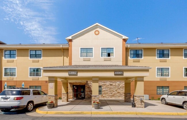Building Photo - 46001 Waterview Plaza