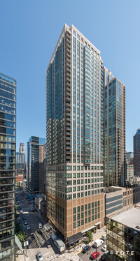 Building Photo - 2 E Erie St