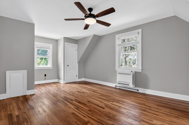 Building Photo - 4-bedroom, 2.5-bath home located in Upper Marlboro