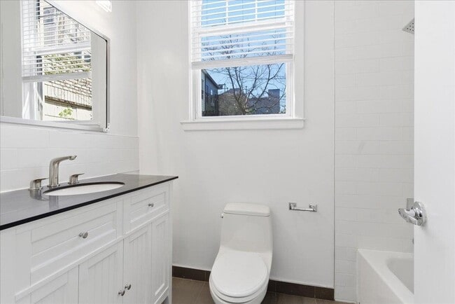 Building Photo - 235 Ogden Ave.