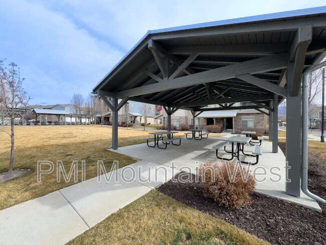 Building Photo - 7537 Russi Pl