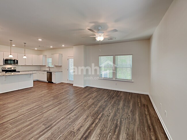 Building Photo - 53 Shelby Ct