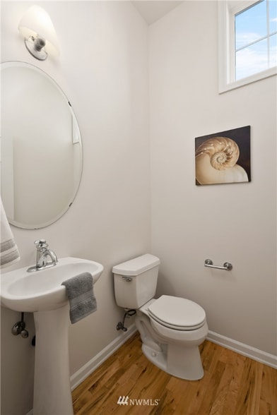 Building Photo - 1802 Franklin Ave E