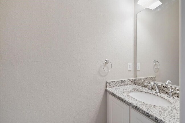 Building Photo - 151 E Greenhill Terrace Pl