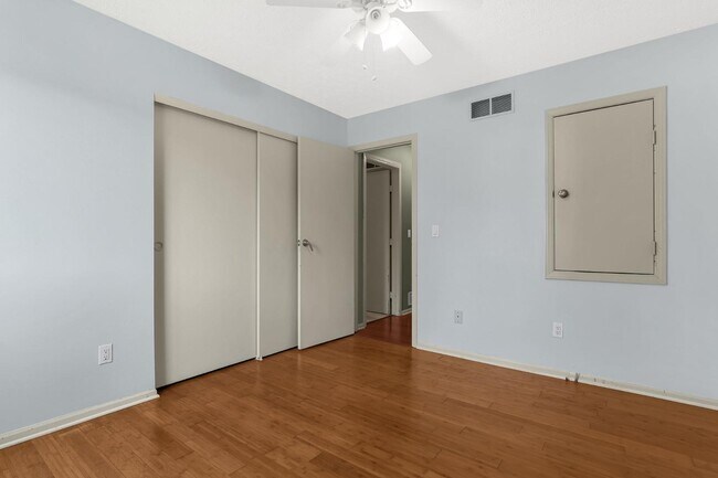 Building Photo - 5763 Stormcroft Ave