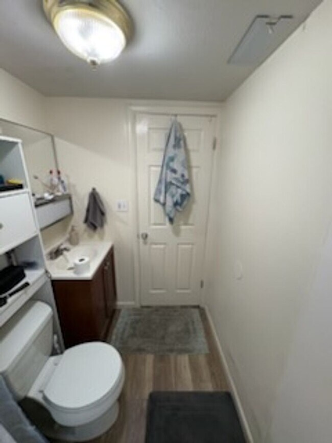 Building Photo - 1B/1B Pet Friendly Apartment South of BYU