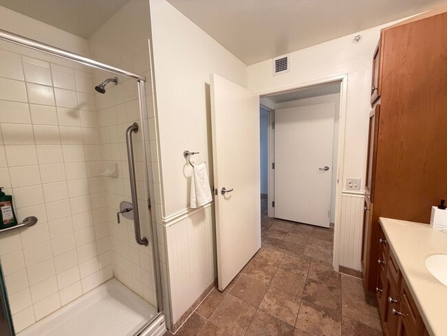 Building Photo - Optima Biltmore Italian Style Two Bedroom ...