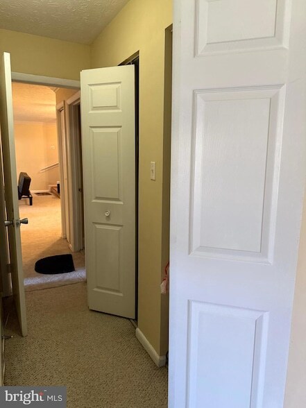 Building Photo - 7925 Mandan Rd