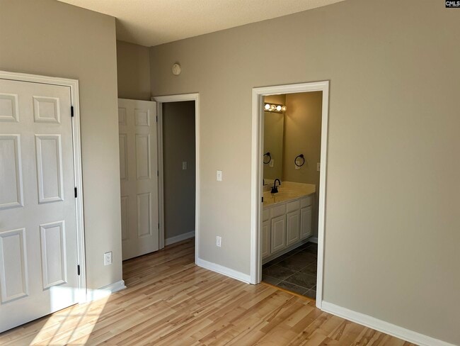 Building Photo - 480 Indigo Ridge Dr