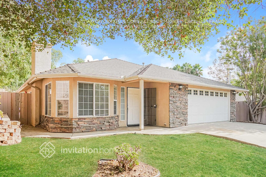 Building Photo - 1315 E Mission Rd