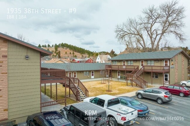 Building Photo - 1935 38th St