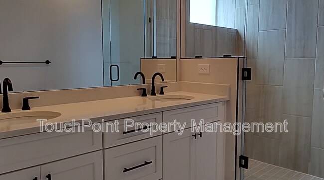 Building Photo - 1037 Wesley Terrace Ave