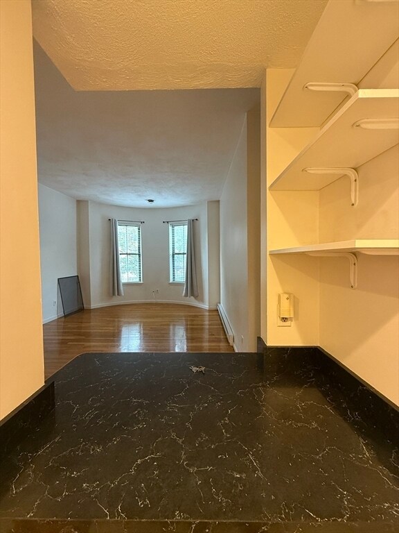 Building Photo - 102 E Brookline St