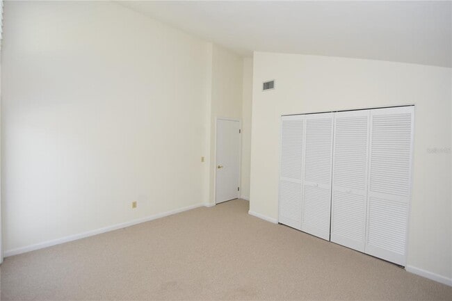 Building Photo - 26 Landings Ln