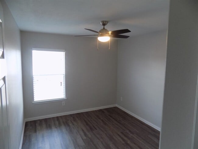 Building Photo - 21706 Oriole Trail