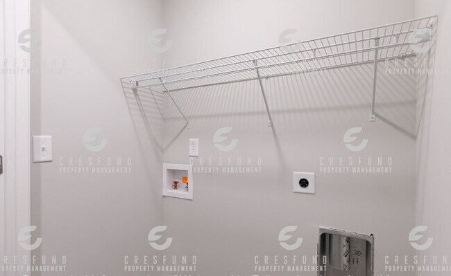 Building Photo - 509 Directive Dr