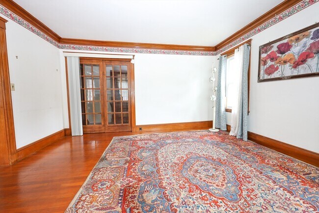 Building Photo - 8 Verndale Rd