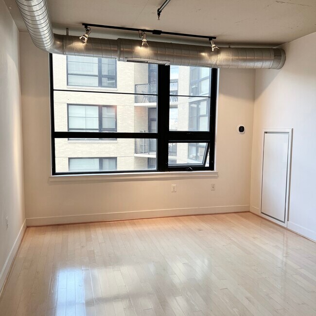 Building Photo - 2125 14th St NW