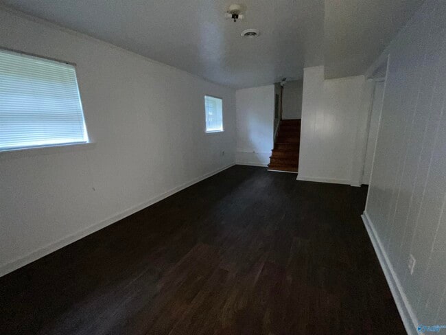 Building Photo - 2514 Scenic View Dr NW