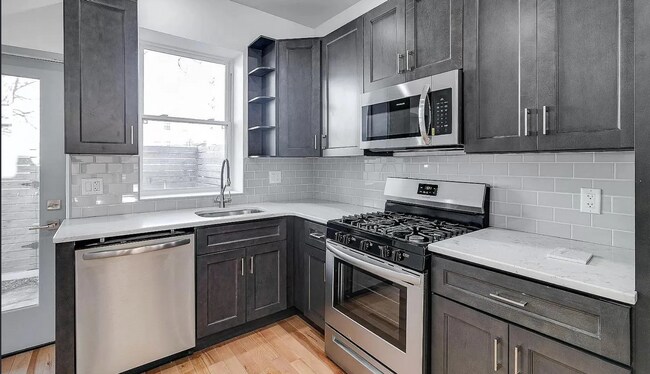 Building Photo - Temple Student Housing Single Family