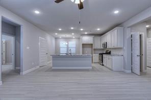 Building Photo - 8118 Bellwick Bay Ct