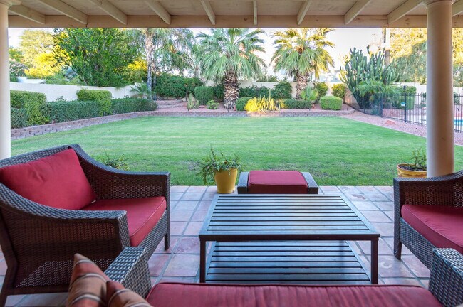 Building Photo - 16025 N 58th Pl