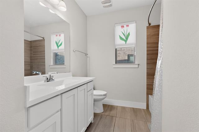 Building Photo - 769 Meandering Ln