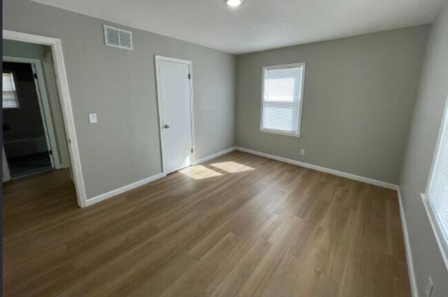 Building Photo - Welcome to Your Next Home with Harvest Investments!