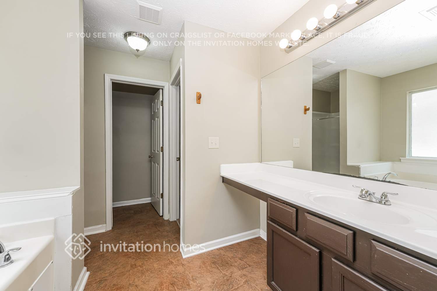 Building Photo - 1346 Haynes Trace Ct SW