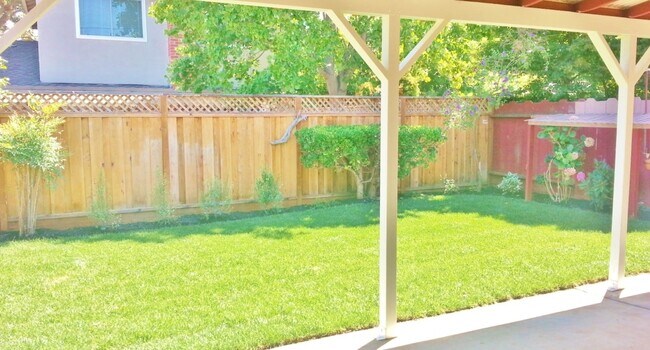 Building Photo - Lovely Single Family Home In Sunnyvale!