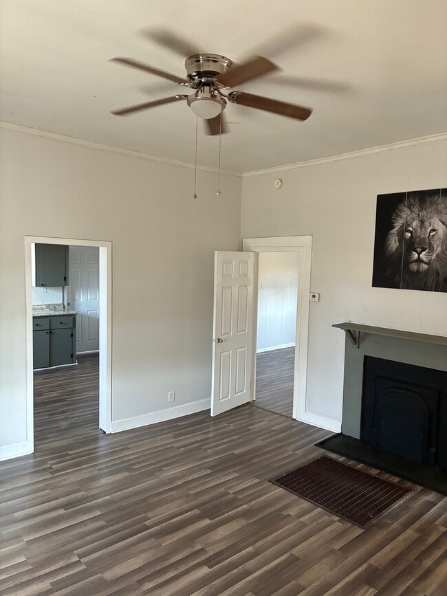 Building Photo - 9 W Blue Mountain Rd