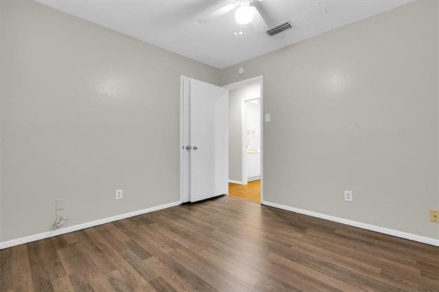 Building Photo - 1113 Holbrook Dr