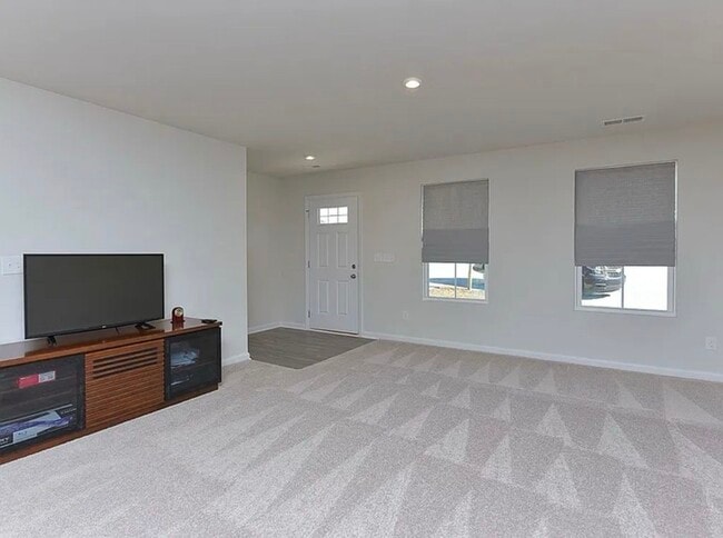 Building Photo - 1408 Kobuk Vly Ct