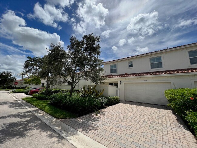 Building Photo - 3280 NW 126th Ave