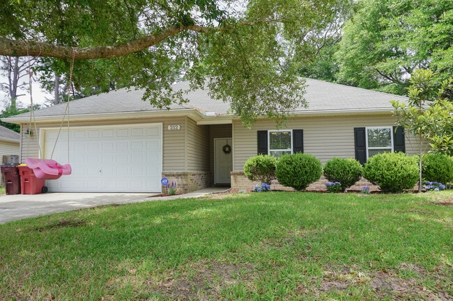 Building Photo - 212 Ladue Ave