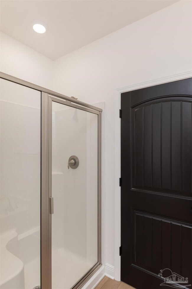 Building Photo - 1005 N A St