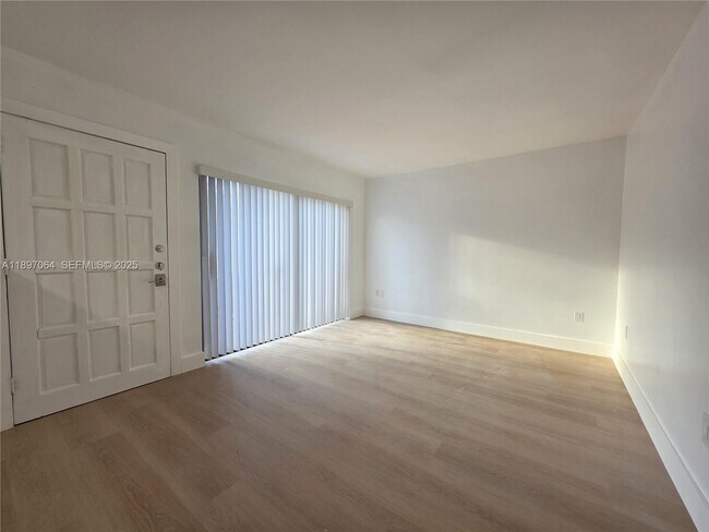 Building Photo - 7445 SW 153rd Pl