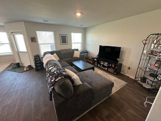 Building Photo - 7323 Perseus Brk