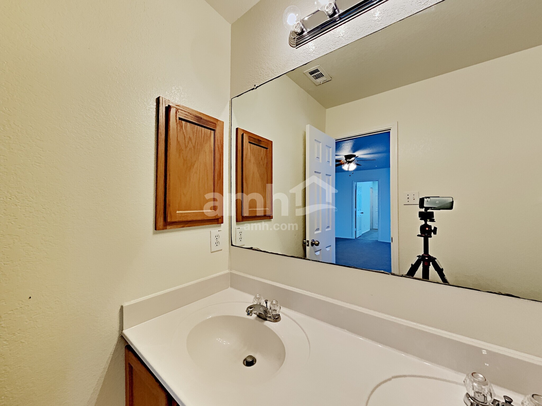 Building Photo - 226 Prato Brezza