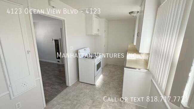 Building Photo - 4123 Ocean View Blvd